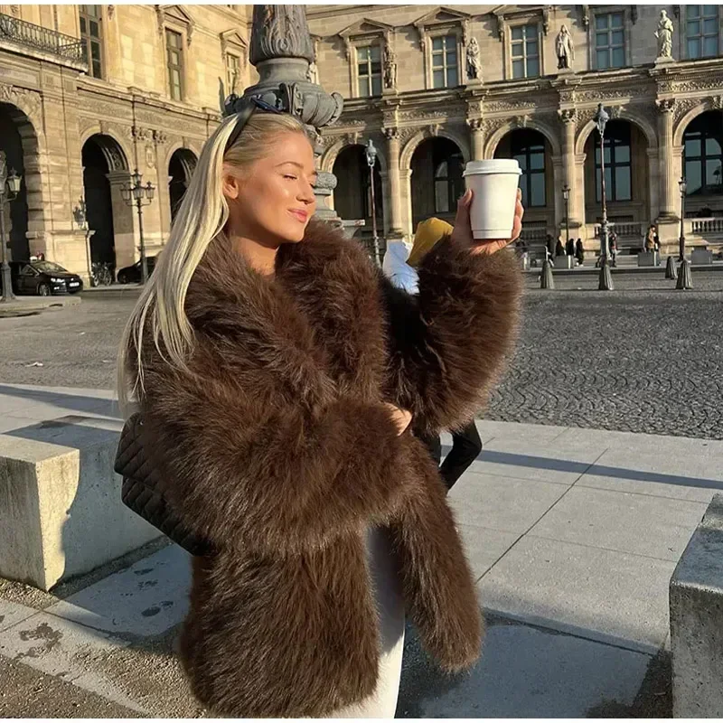 Luxury Brown Faux Fur Coats Women Fashion Full Sleeve Lapel Long Warm Jacket Winter Fluffy Thick High Street Outerwear New