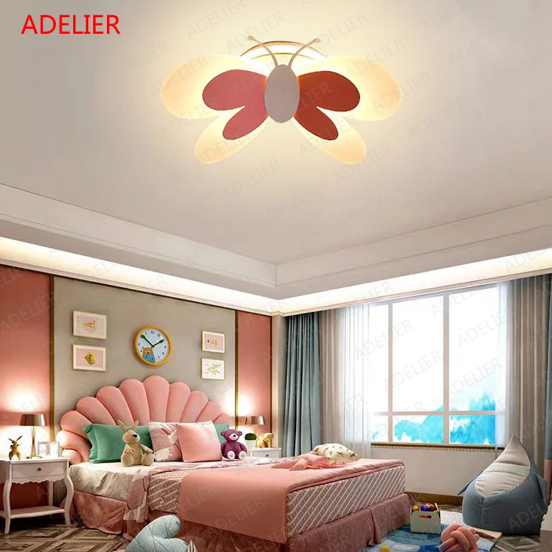 Рисунок 2 - Потолочные светильники в виде Розовых Бабочек