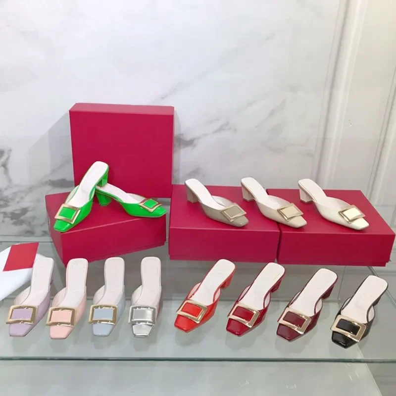 2023 New Patent Leather Square Button Toe Block Heeled Sandals Women's Middle and Outside Wear Square Head Muller Half Slippers