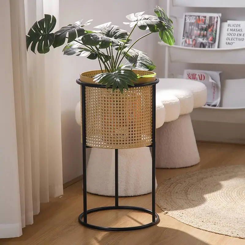 Imitation Wicker Flower Rack Iron Plant Basket Living Room Balcony Plant Holder Contemporary Greenery Display Flower Organizer
