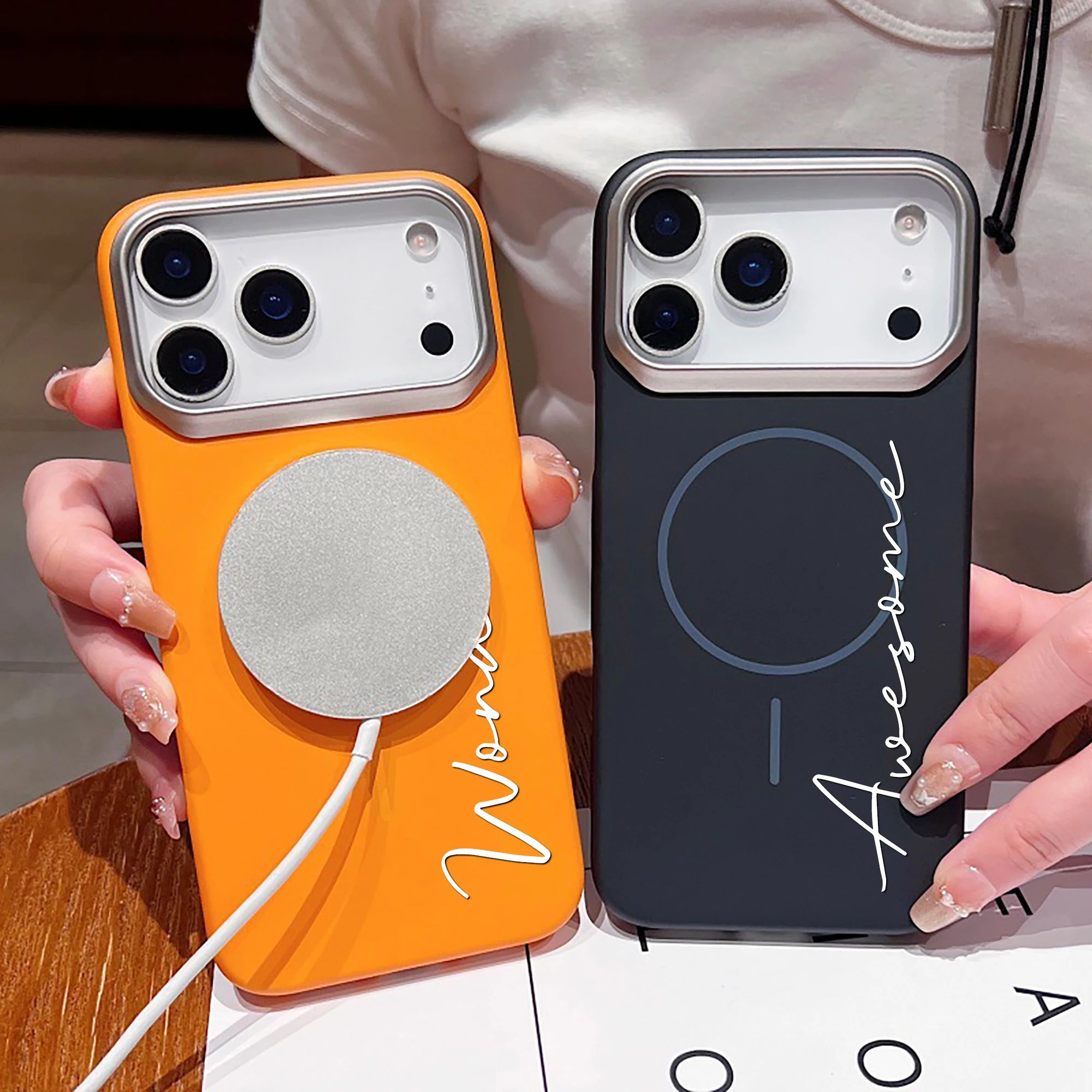 Capa Magnética Personalizada com Nome — Fosca, Antichoque e Compatível com Carregamento Sem Fio