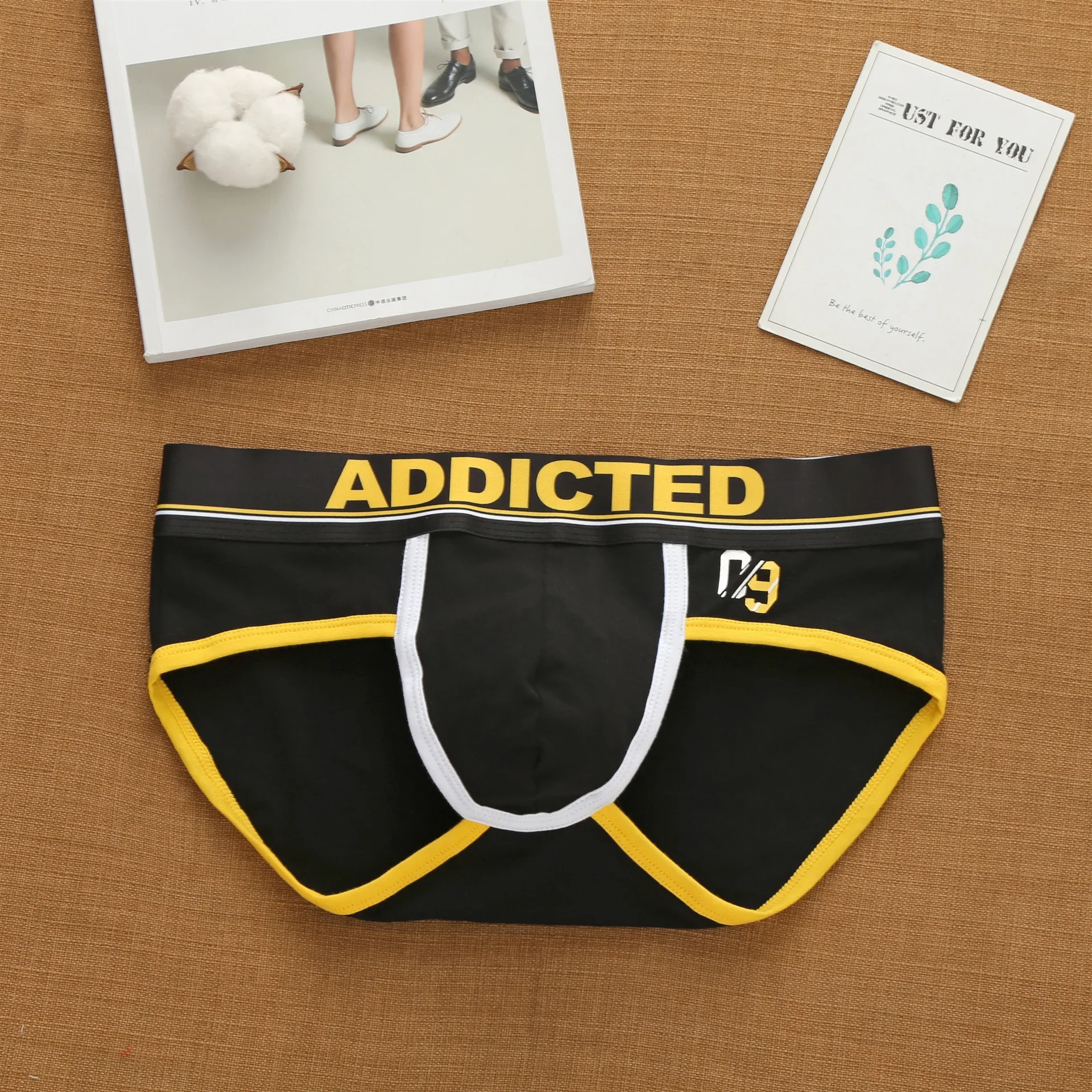 Men's Korean letter pure cotton low waist underwear elastic fashion trend briefs 6
