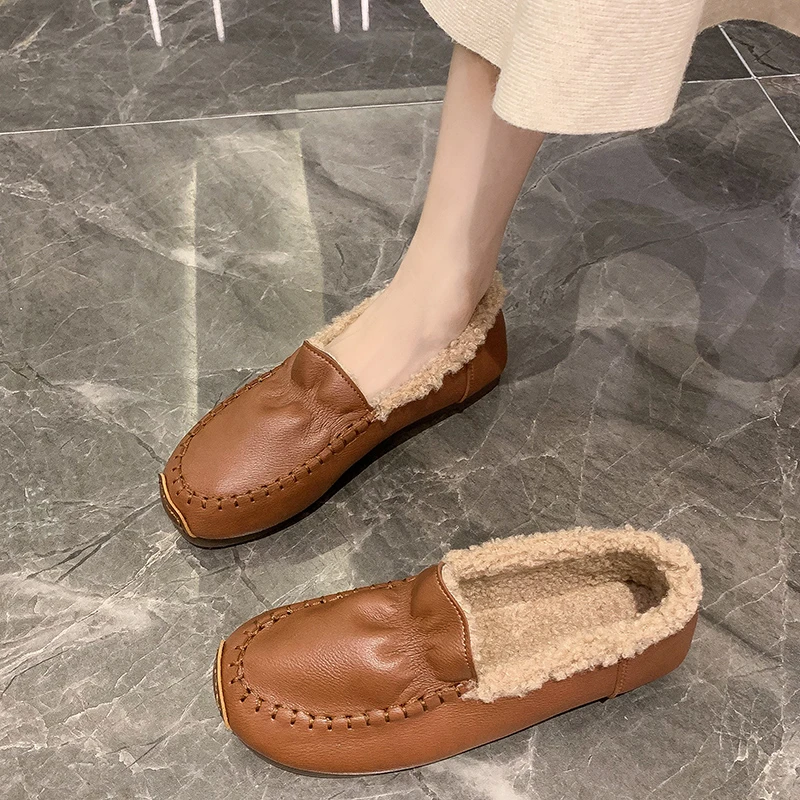 

Doudou shoes women's winter 2022 new soft leather flat bottom wool shoes, warm pregnant women's shoes and plush Lefu cotton shoe