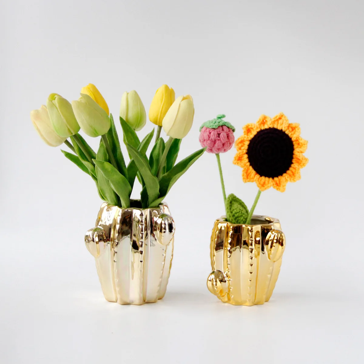 Golden Cactus Vase Desktop Decoration Vase Dry Flower Insertion Home Decoration 2