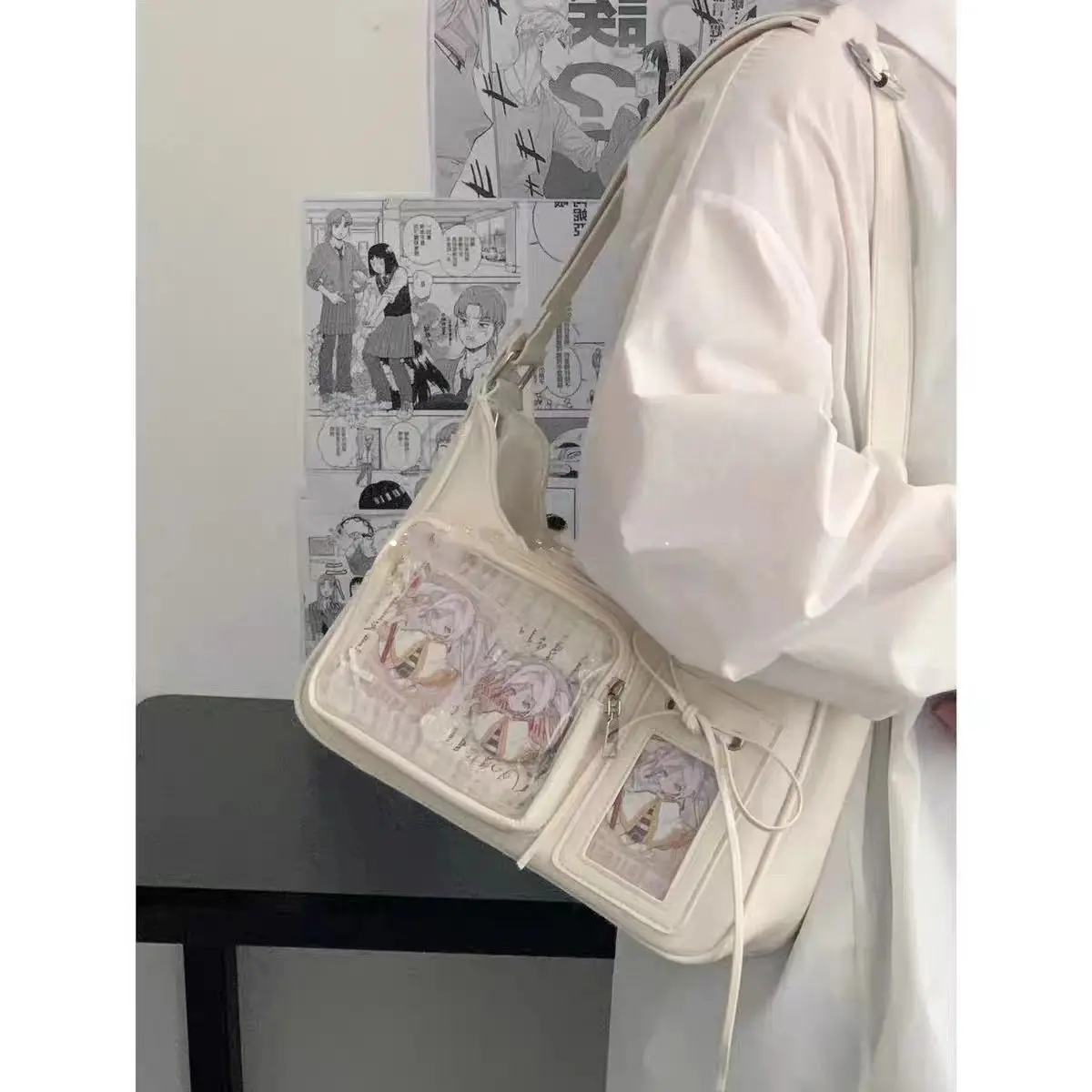 Ita Bag A Tracolla Con Finestra Trasparente - Borsa Messenger Per Spille Anime E Fumetti - PU Pelle - Foto 10