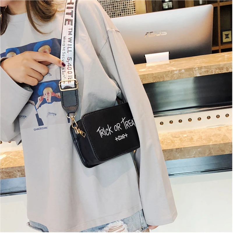 

New Fashion Women's Bag Crossbody Bags For Women 2022 Female Broadband Messenger Bag Joker Small Square Bag Simple Trend Purse