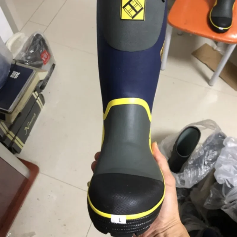 Steel Toe Fishing Boots, Waterproof Anti-Puncture Work Boots for Men,Insulated High-Cut Rubber Rain Boots,Slip-Resistant Waders