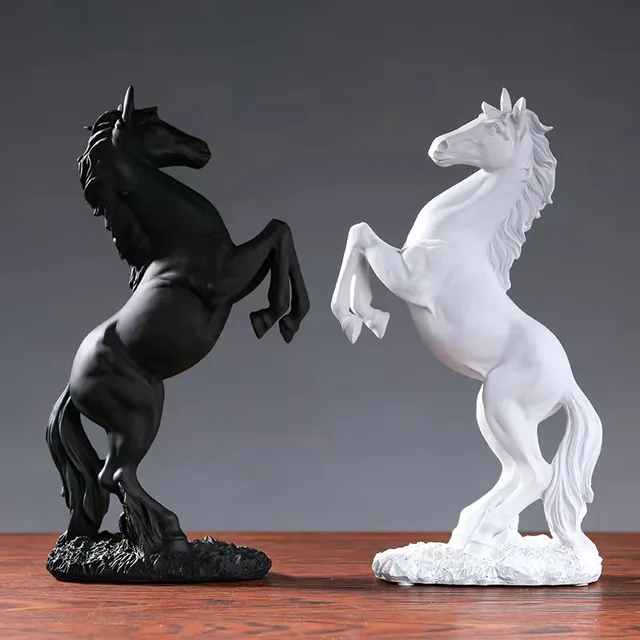 Statue de cheval de la victoire en résine, figurine animale décorative pour le salon, l'armoire et le bureau, style européen 3
