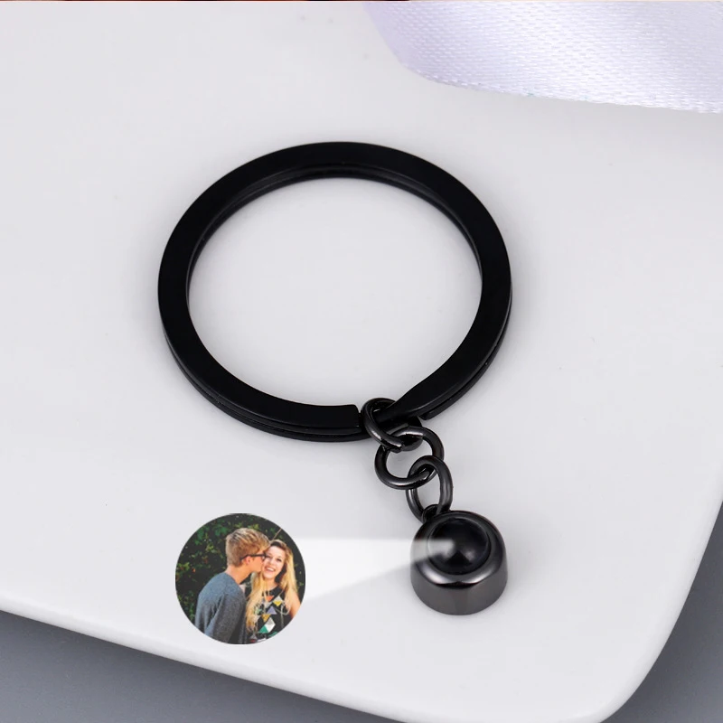 Personalized Photo Projection Key Chain Simple Custom Picture Small Circle Keyring  for Women Men Memory Birthday Christmas Gift