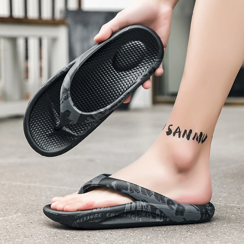 تنفس الشاطئ شبشب رجالي حجم كبير للجنسين الوجه يتخبط الصيف الترفيه الشرائح أحذية رجالي خفيفة الوزن الصنادل الناعمة Zapatillas
