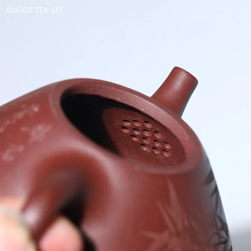180ml Classic Yixing Purple Clay Teapot Raw Ore Purple Mud Filter Tea Pot Hand Painted Stone Scoop Kettle Tea Sets Accessories