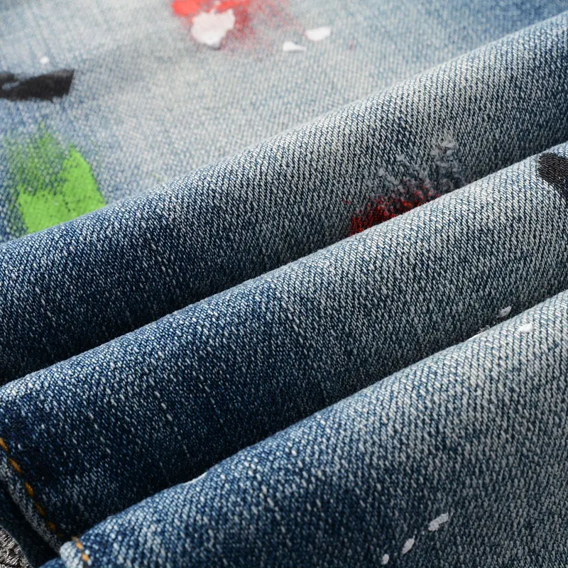 Рисунок 6 - Джинсы мужские рваные эластичные в стиле ретро