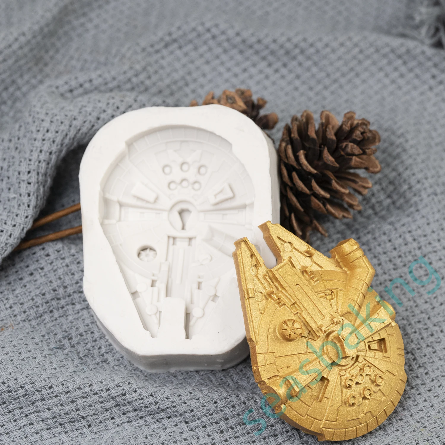 

3D Spaceship Silicone Fondant Molds For Baking Chocolate Resin Molds Cake Decorating Tools Pastry Kitchen Baking Accessories