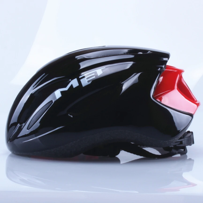 Bicycle helmets