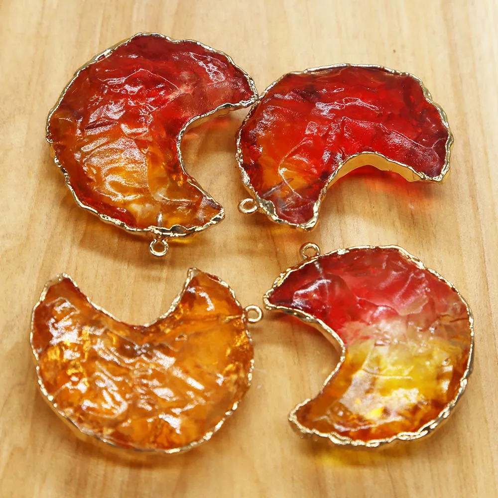 Natural Semiprecious Stone Yellow Red Crystal Crescent Gold Edged Necklace Pendant Charm Jewelry Gift Accessories Wholesale 8Pcs