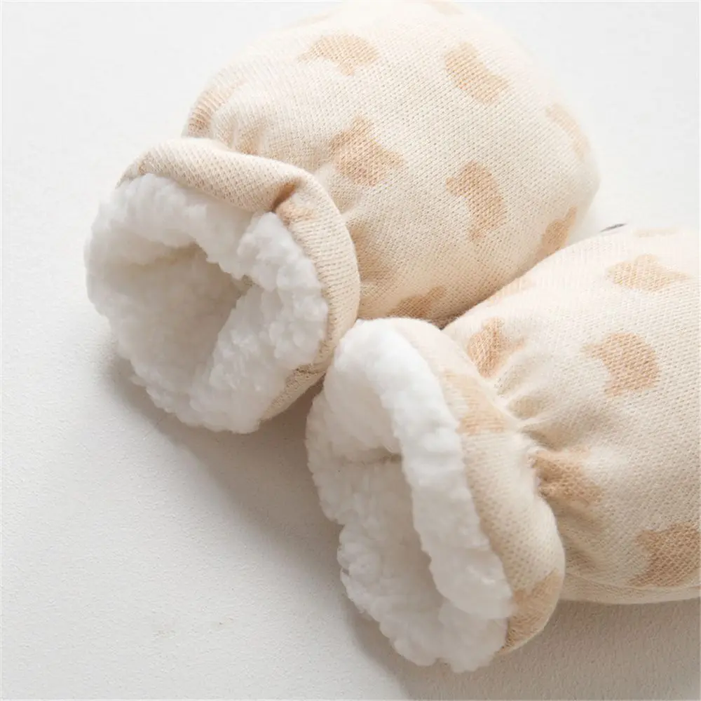 Newborn gloves winter baby anti-grab mittens full finger boys girls thicken warmer fleece gloves toddler infant mittens
