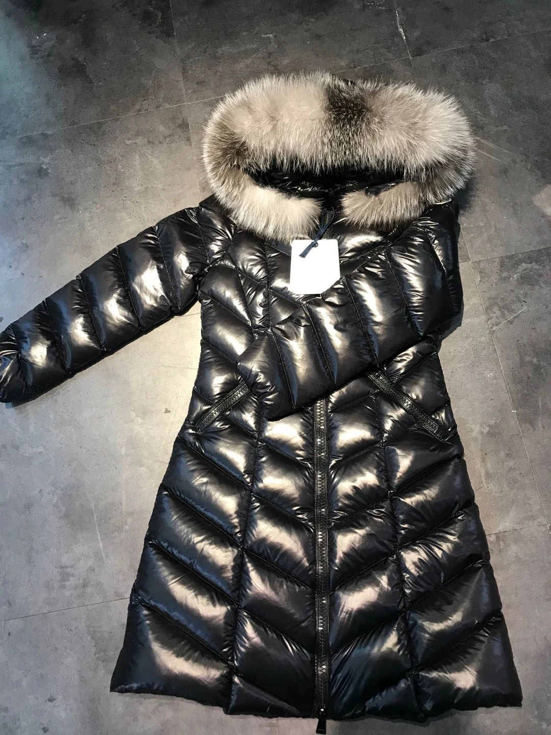 

New M Family Black Women's Long Fox Fur Collar Slim Down Jacket