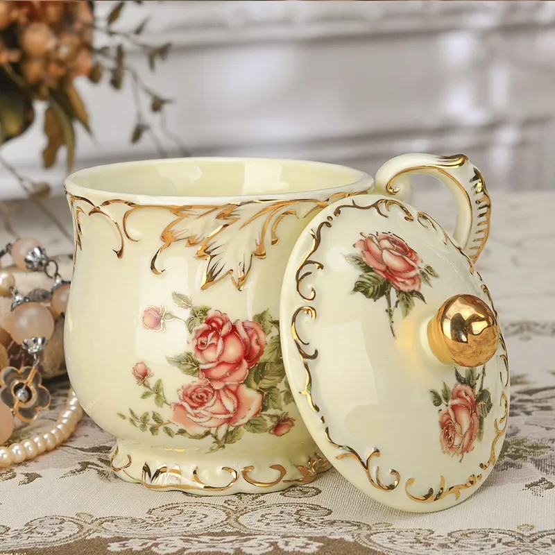 Lvory Porcelain Teacup and Saucer 250ml High-quality Ceramic Coffee Cup Rose Flower Black Tea Cup Set European Style Drinkware