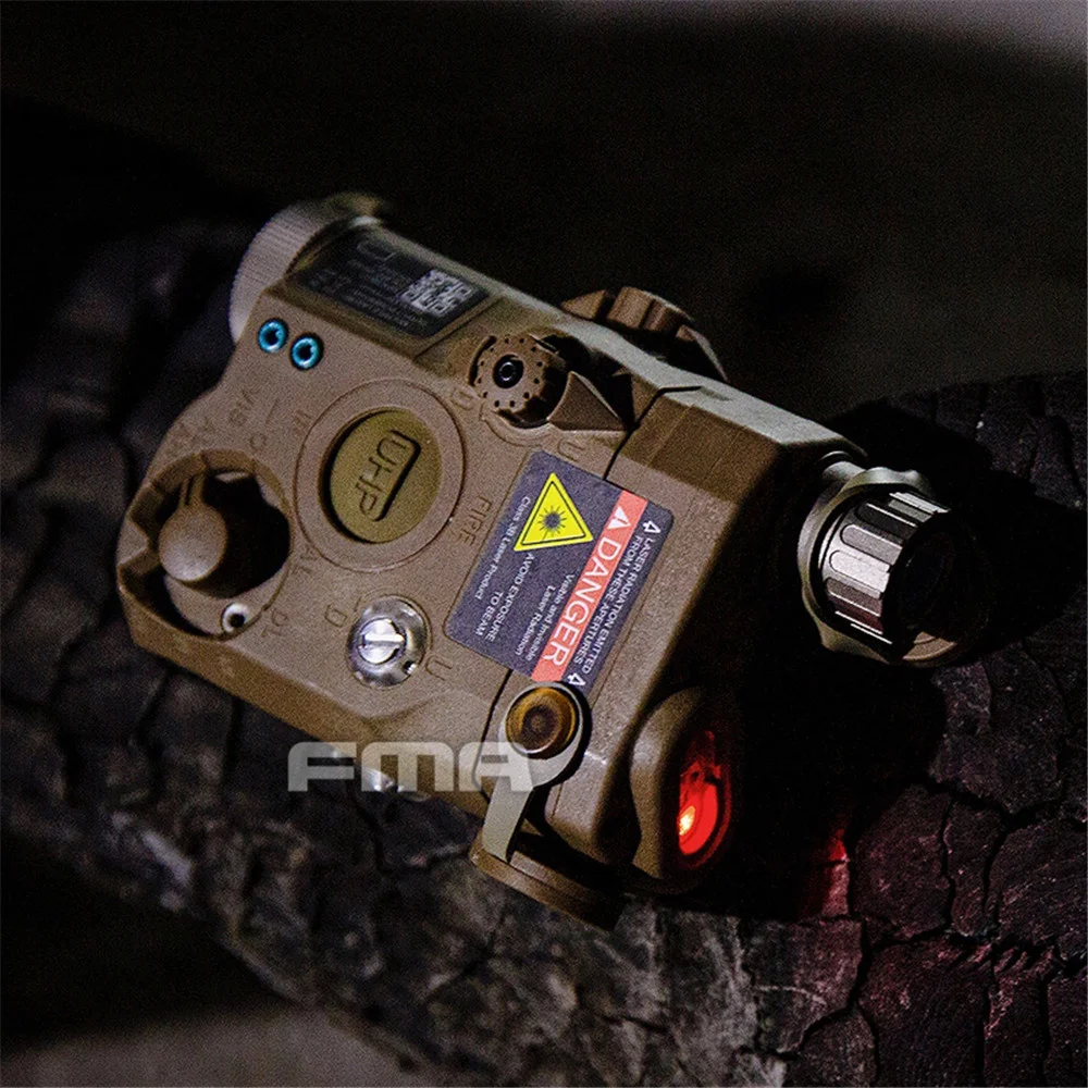 

High-power FMA LAB PEQ LA5-A Actual Battle PEQ IR Illuminator+IR Laser+Visible Laser Airsoft Gun Hunting Battery Case TB1311