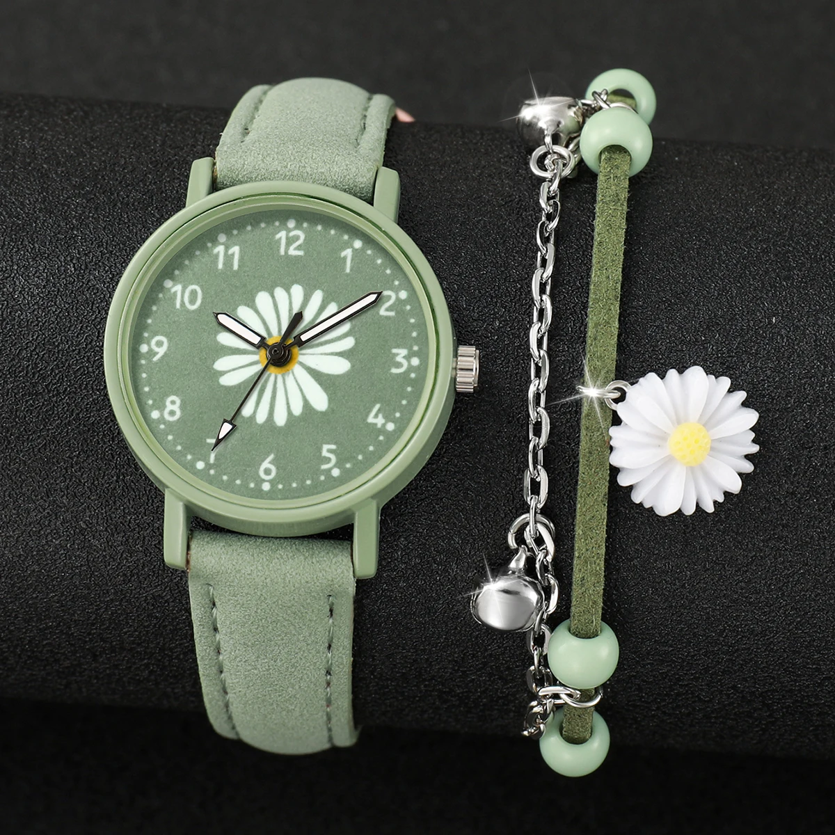 4PCS/Set Fashion Women's Watch Sweet Leisure Versatile Flower Dial Quartz Watch with Chrysanthemum Leaf Shaped Bracelet Set