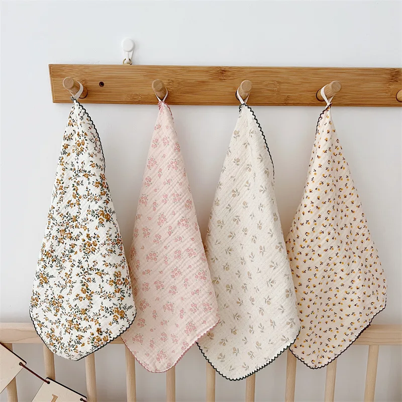 

4pcs Soft Baby Towel Muslin Squares Cotton Burp Cloth for Newborn Bandana Bibs Gauze Kids Face Saliva Towel Babies Accessories