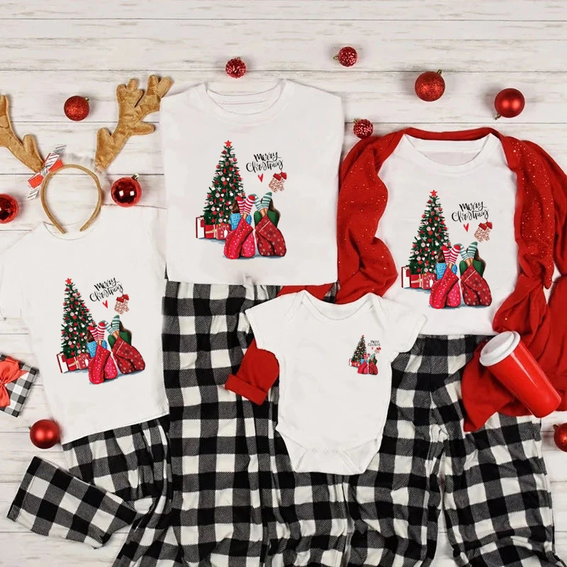 

Family Christmas Matching Clothes Mother Daughter Short sleeve T-shirts Elf Santa Claus Reindeer Elk Print Tees Red Pajamas Top