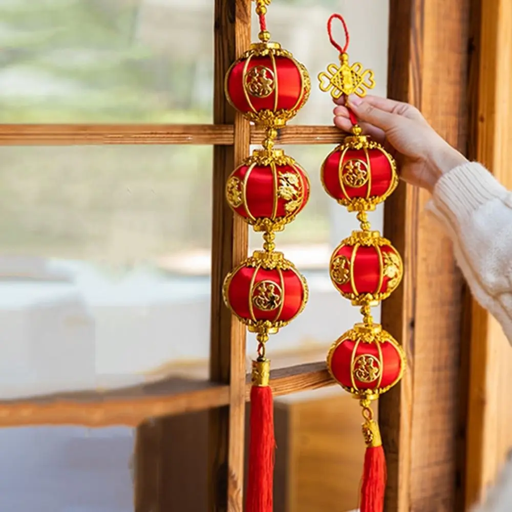 Chinese Style New Year Lantern String Traditional Handmade Red Ball Lantern String with Tassels Fu Character