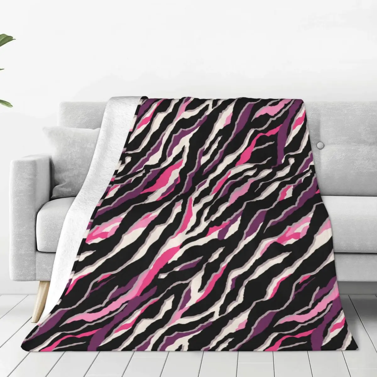 

Zebra Skin Colorful Pattern Animal Blankets Flannel Autumn/Winter Portable Lightweight Throw Blanket for Bed Bedroom Bedspreads