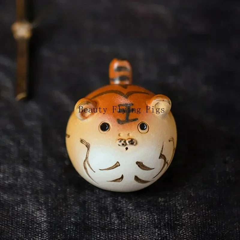 Yixing handmade purple clay tea pet zodiac tiger animal sculpture crafts tea set decoration accessories