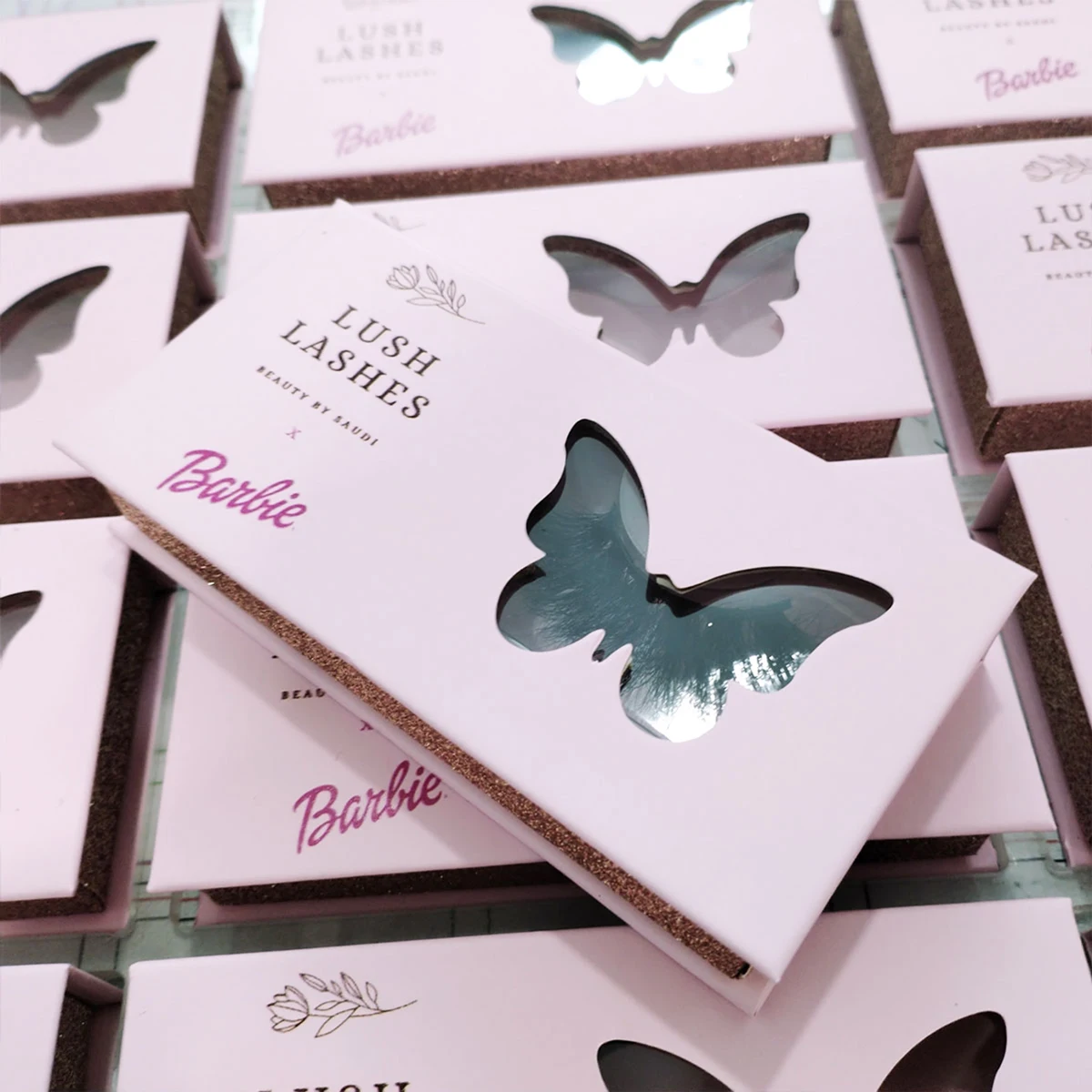 Wholesale Magnetic Butterfly Boxes Package 25mm False Mink Eyelashses Cases Custom Brand Logo Empty Lashes Box Packaging In Bulk 3