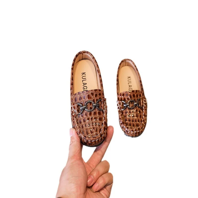 British style children's spring new fashionable soft soled bean shoes for boys middle and young children loafers