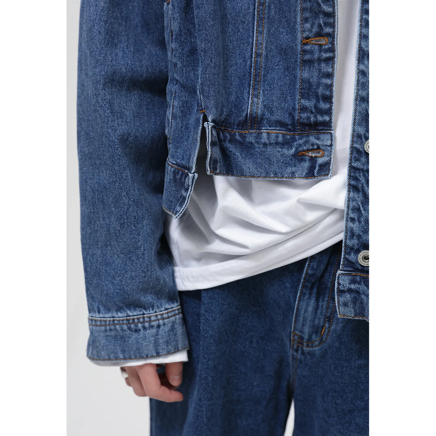 Men's Korean Version Irregular Design Sense Shoulder Pads Short Jeans Jacket Men's Fashion New Style Denim Jacket Streetwear