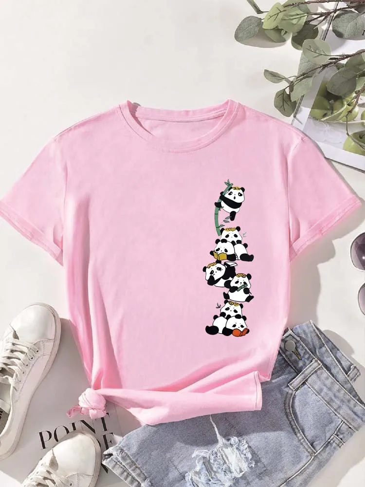 Adorable Panda Print Women's Casual Crew Neck T-Shirt