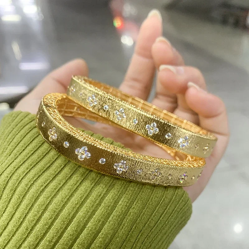 Lucky Flower Bangles Big Bangle for Women Gold Color Bracelets Female's High Quality Jewelry