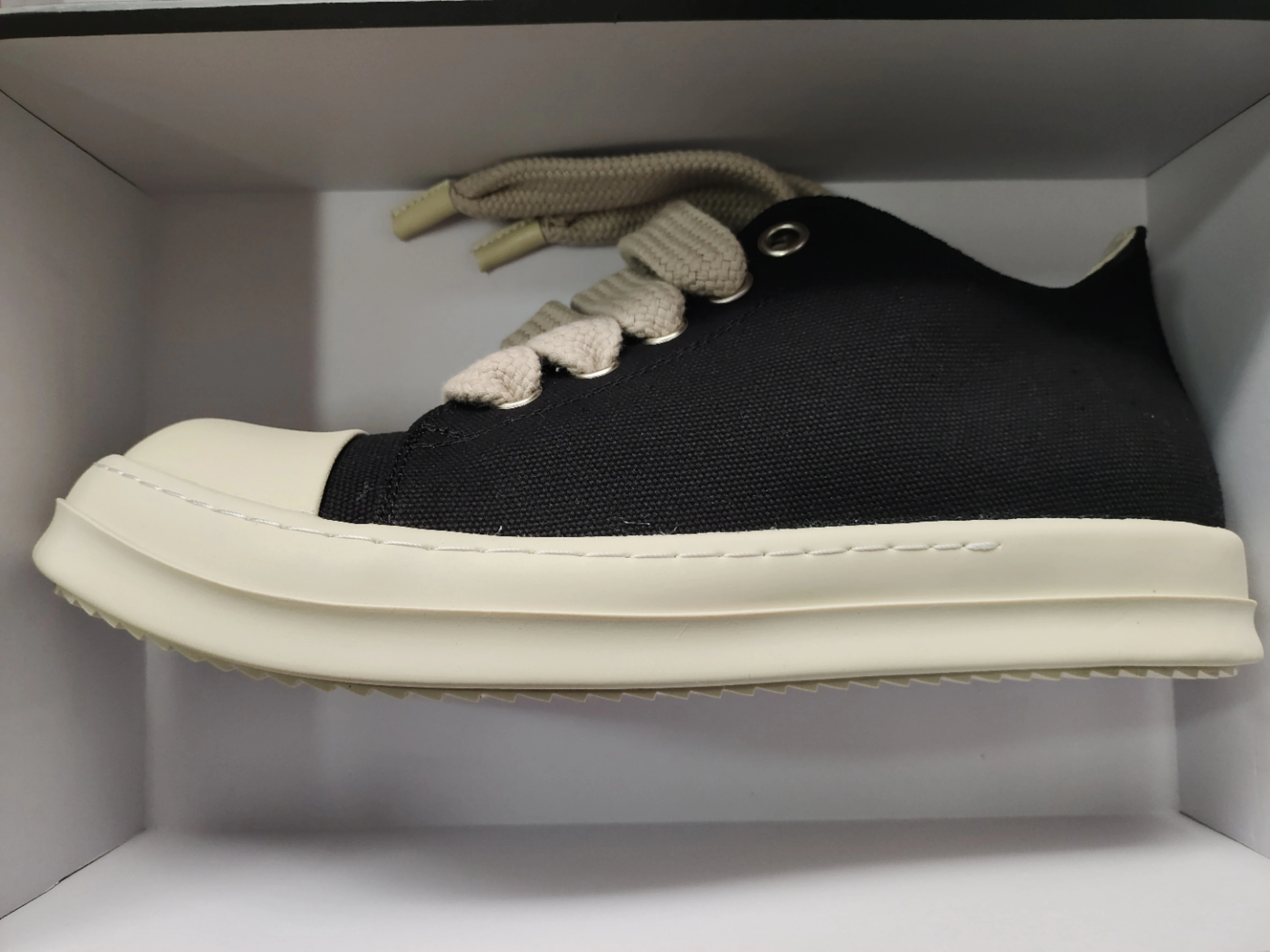 

Rick Street Fashion Canvas Low-top Men's Shoes Thick Bottom Wide Lace Casual Women's Sneakers Men