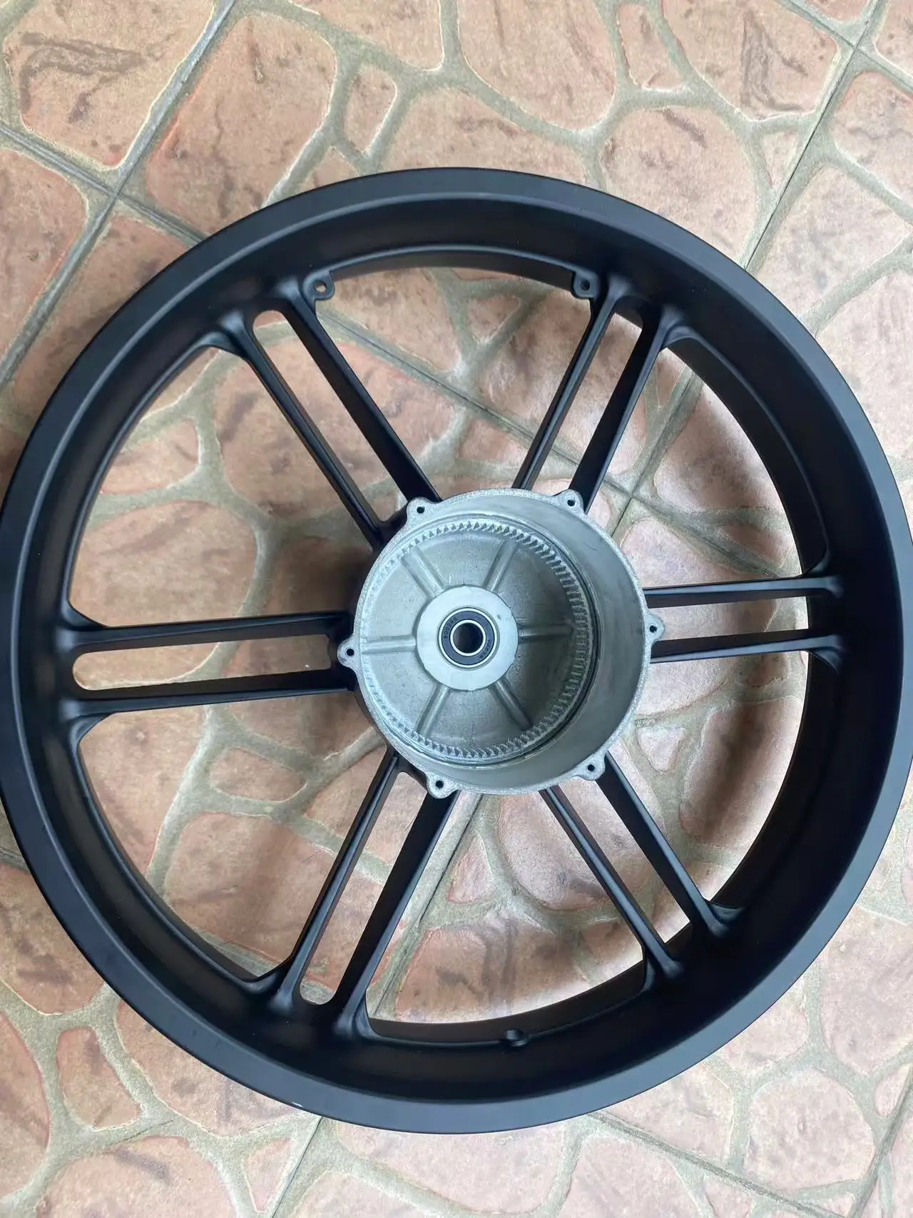 20インチ750W一体型ホイールモーター搭載スノーモービル高速パワフル