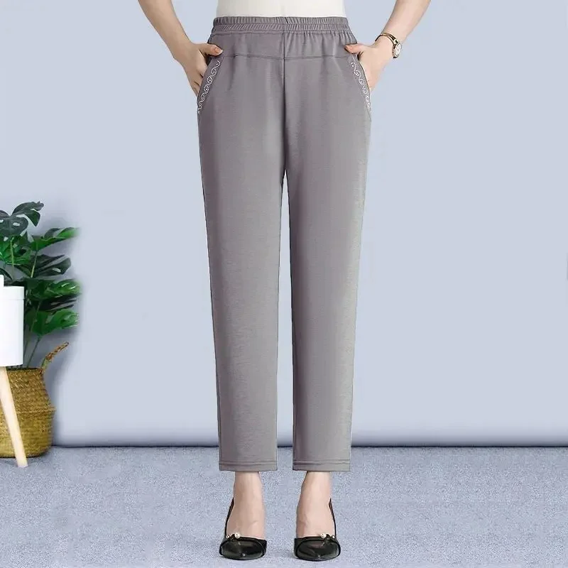 Gray [exquisite diamond]]