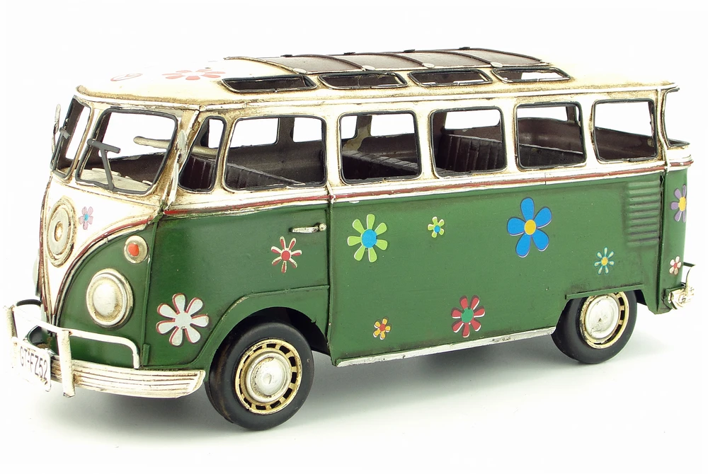 

Q Version Antique Classical Cars Model Handmade Retro Buses for Home/cafe/pub Decoration or Gifts Old Fashion