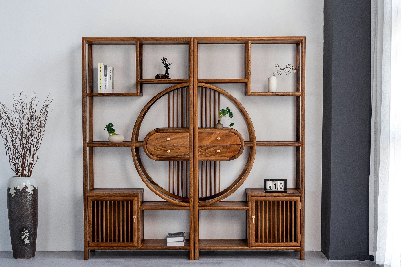 

Solid wood, South American walnut, new Chinese style Bogu frame, mahogany furniture, all solid wood bookshelves, Duobao Pavilion