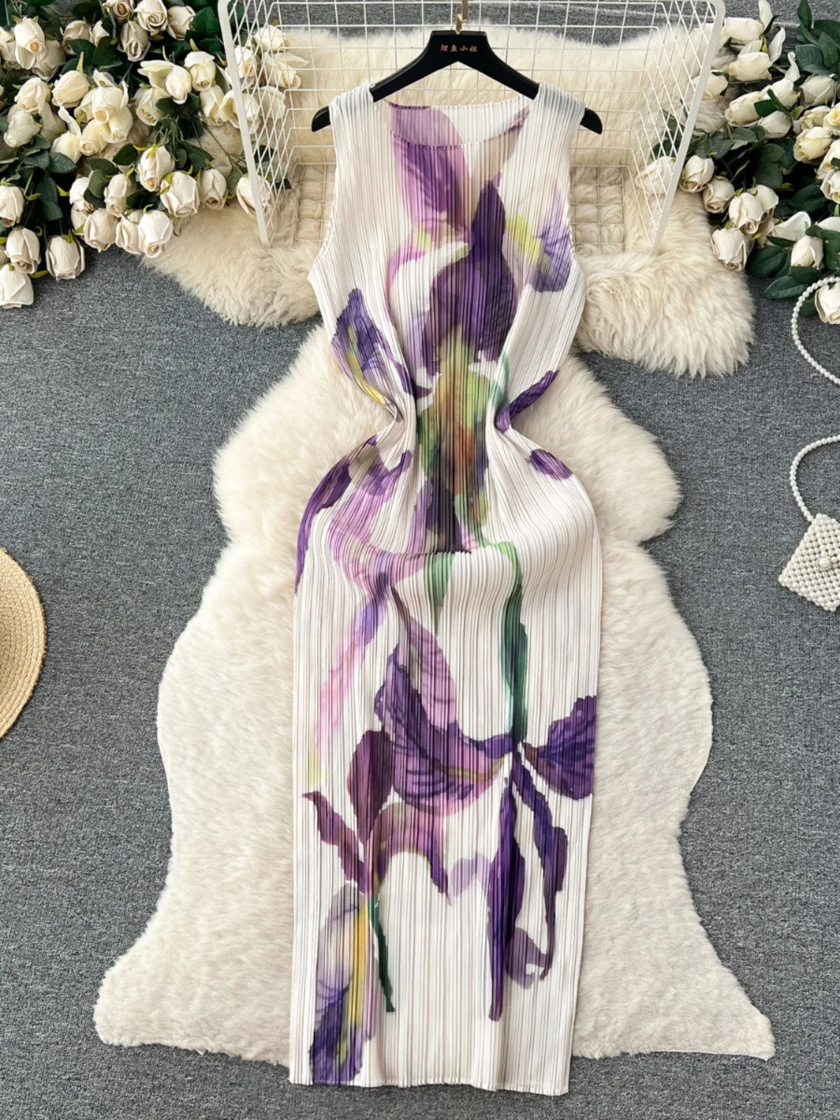 

French High-end Printed Dress for Women Summer Sleeveless Pleated Design Waist Slimming Niche Super Fairy Long Skirt