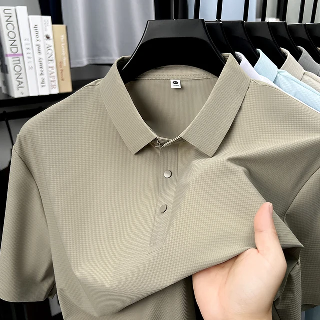 Ropa de verano para hombre, camisetas de manga corta, camisas con cuello, polos de gama alta de Color sólido, estilo moderno y de alta gama