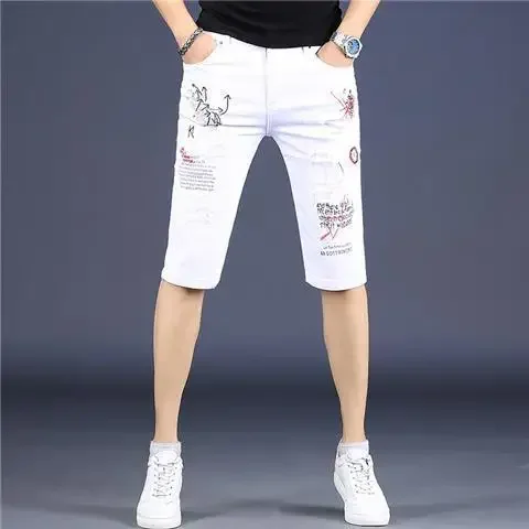 thumbnail image 1 of Pantalones vaqueros cortos para hombre bordados con texto pantalones cortos de mezclilla rotos para hombre ropa de calle gráfica diseñador Y2k corte de moda xxxl xl grosero, 1 of 5