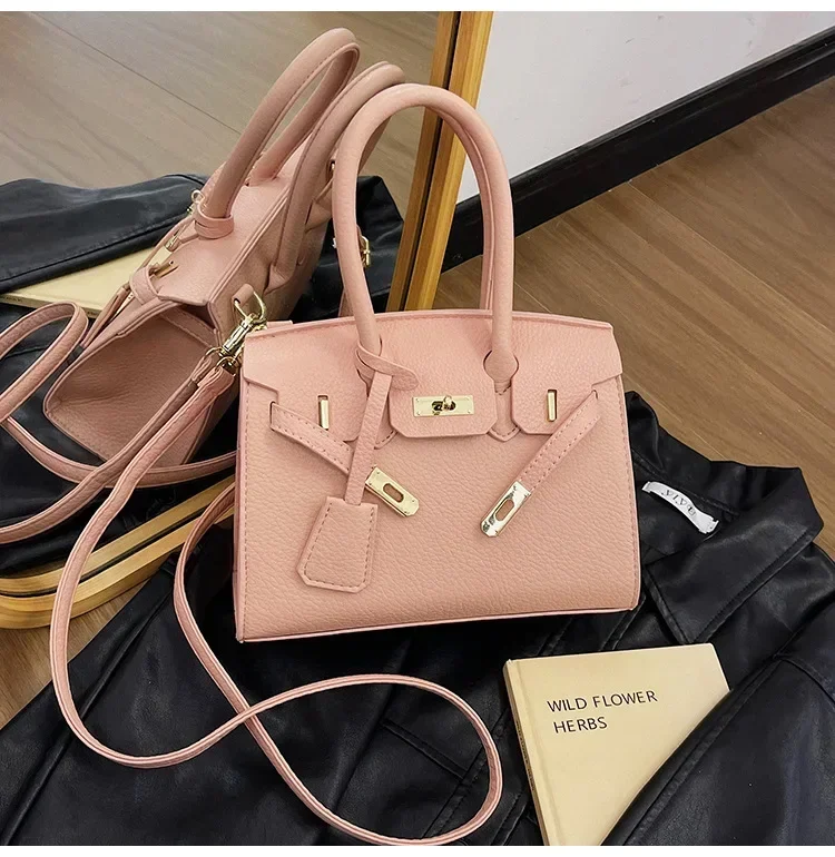 حقيبة يد زفاف فاخرة 2025 بنقشة الليتشي