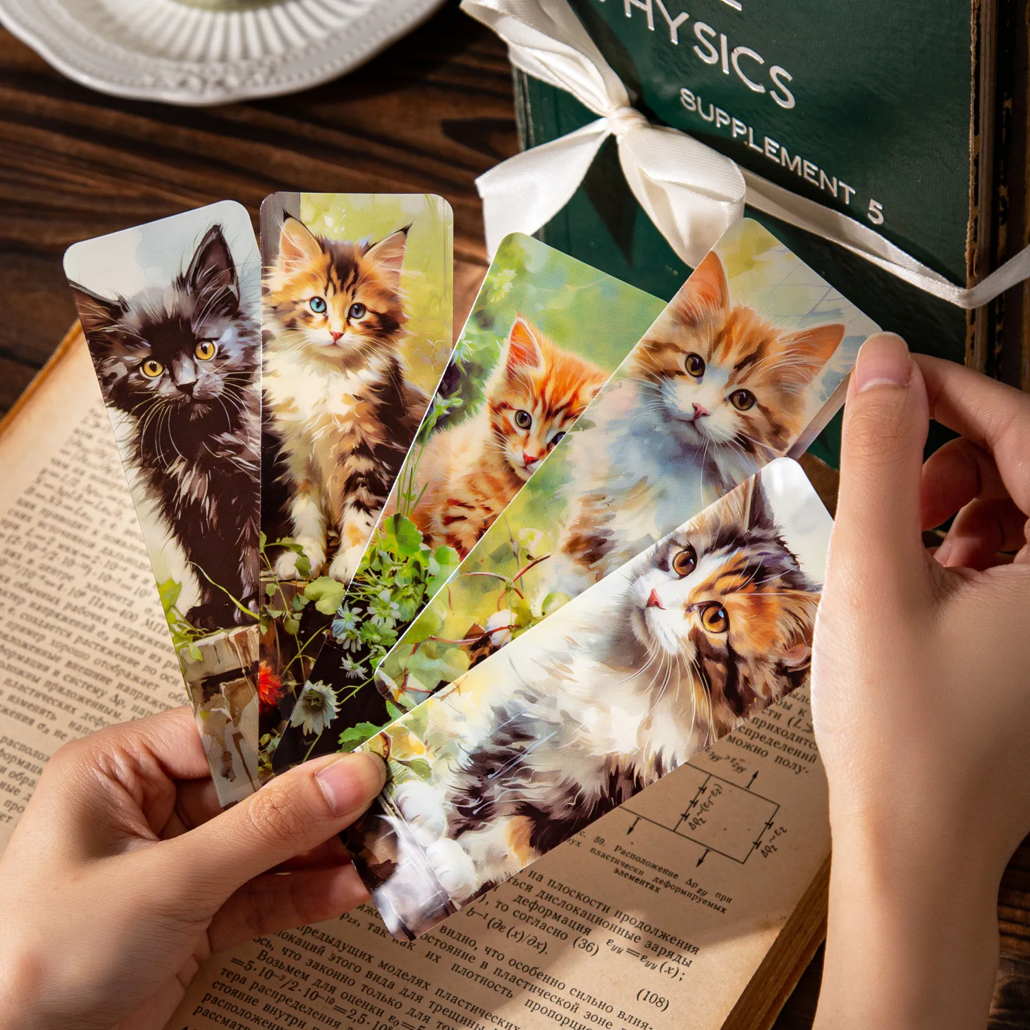 Cats Bookmarks Cute Cats Page Markers Page Clips Bookmark for Students Teachers School Home Office Reading Stationery 5 Pcs/pack