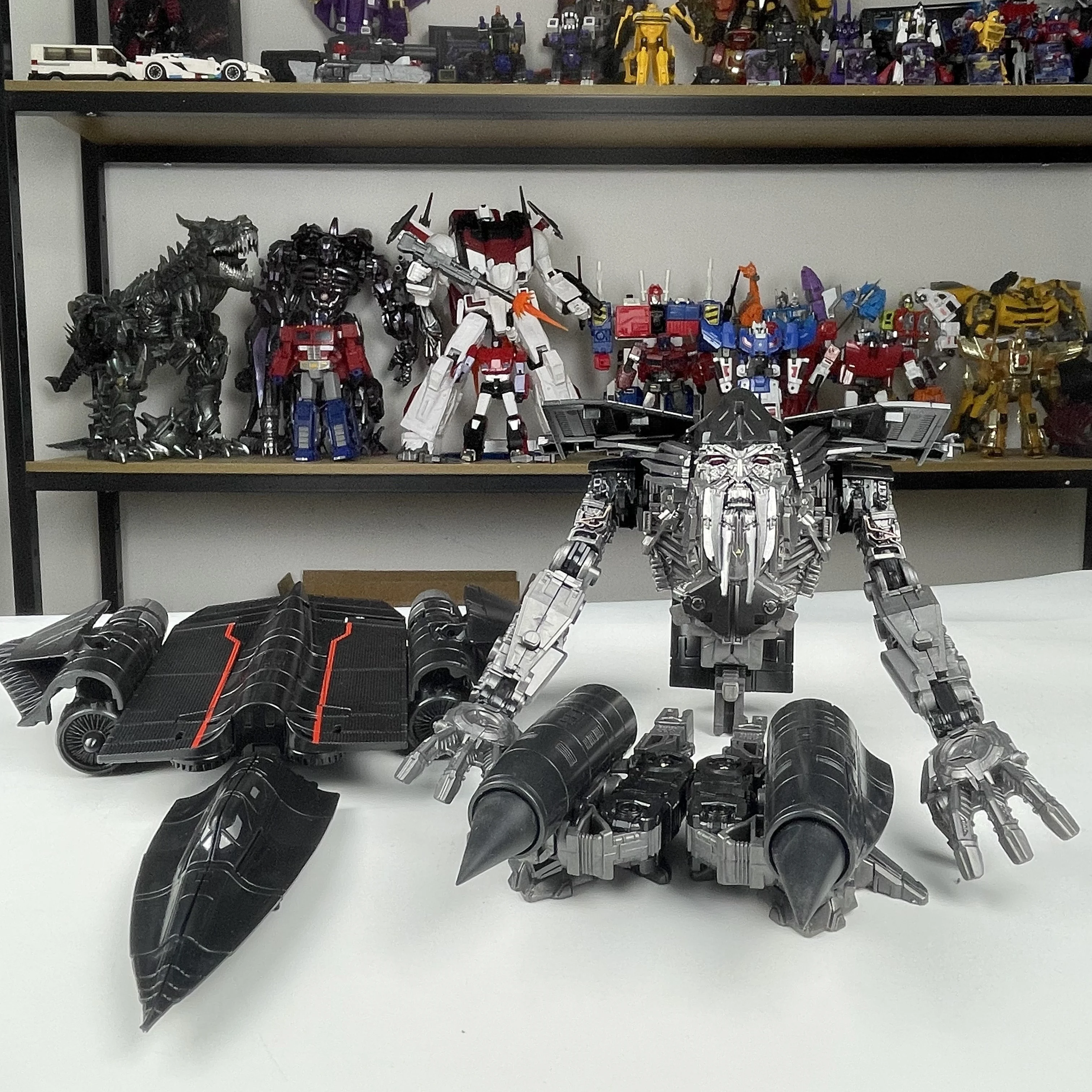 BAIWEI TW1124 Transformation TW-1124 25CM Jetfire Skyfire