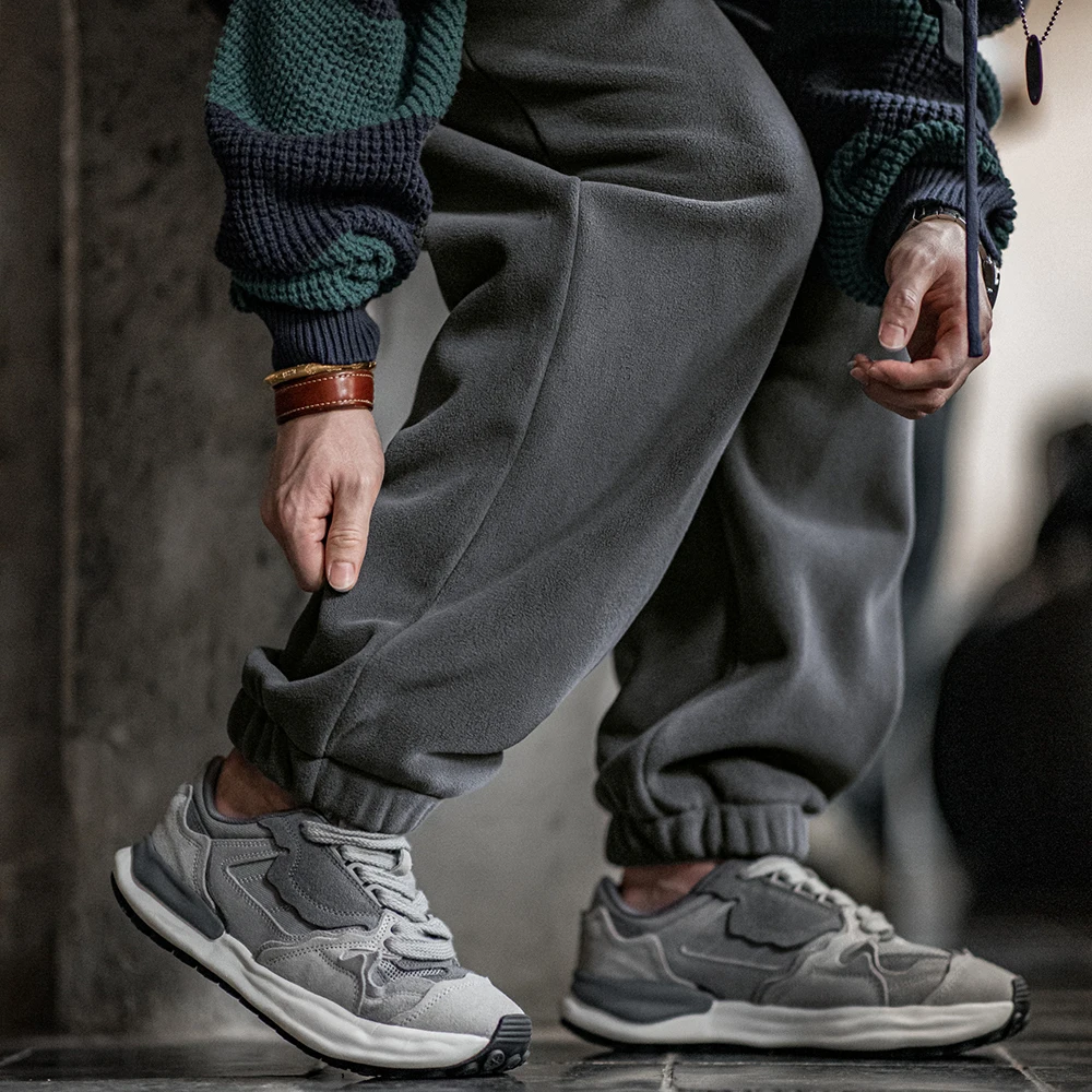 Maden Men's Casual Polar Fleece Cuffed Sweatpants Solid Color Elastic Waist Fleece-lined Pants Warm Sports Straight-leg Trousers 4