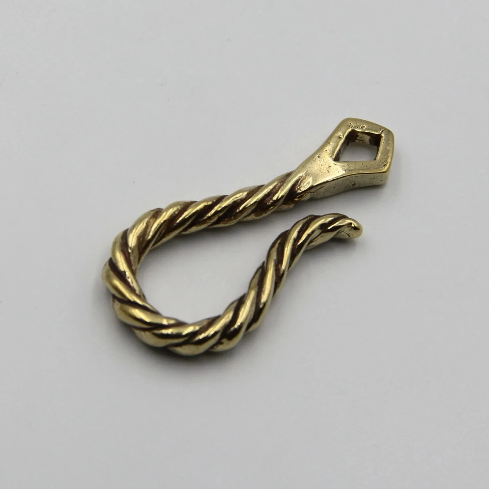 

Mens Belt Keychain Twisted Brass U Hook Key Holder Organizer Retro