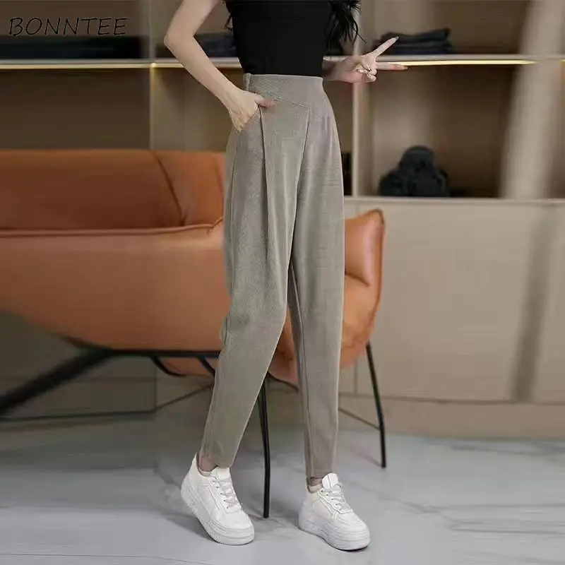 

Женские шаровары с высокой эластичной талией, Свободные повседневные однотонные элегантные женские плиссированные простые универсальные брюки в Корейском стиле 4XL с карманами