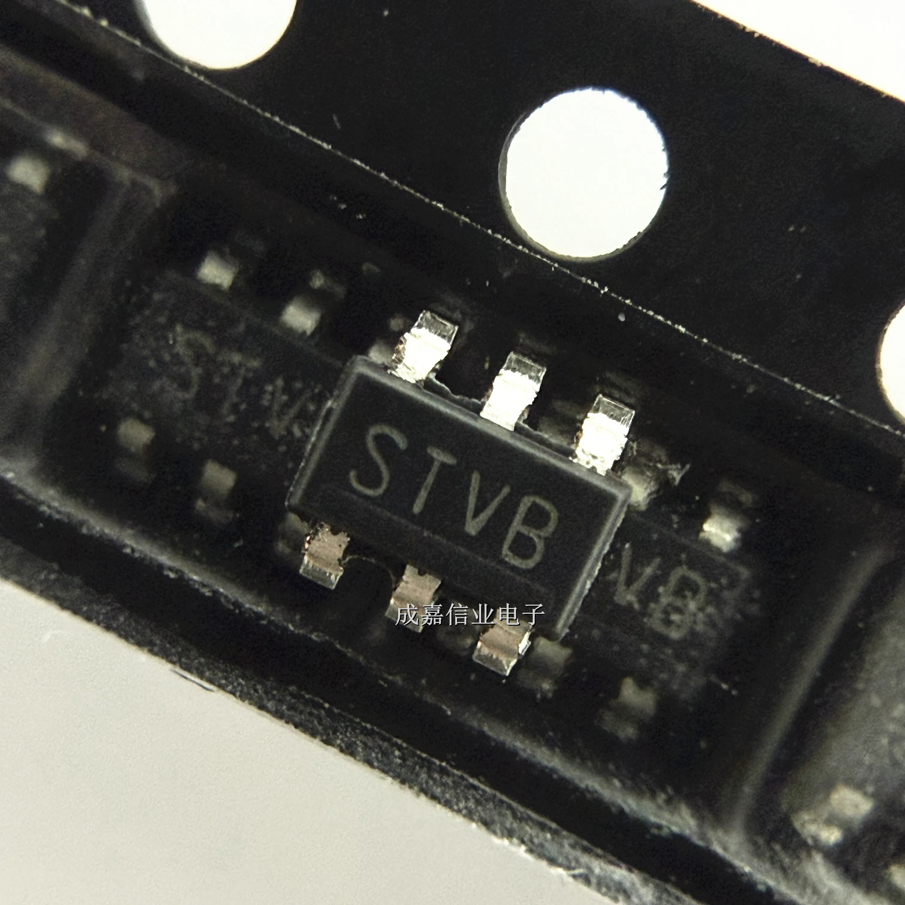 10개/몫 LM2842XMK-ADJ SOT-23-6 마킹:STVB 스위칭 전압 조정기 600mA 작동 온도:- 40 C-+ 125 C