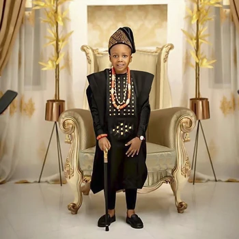 Alternative view of Adekunle Embroidery Dashiki Outfit